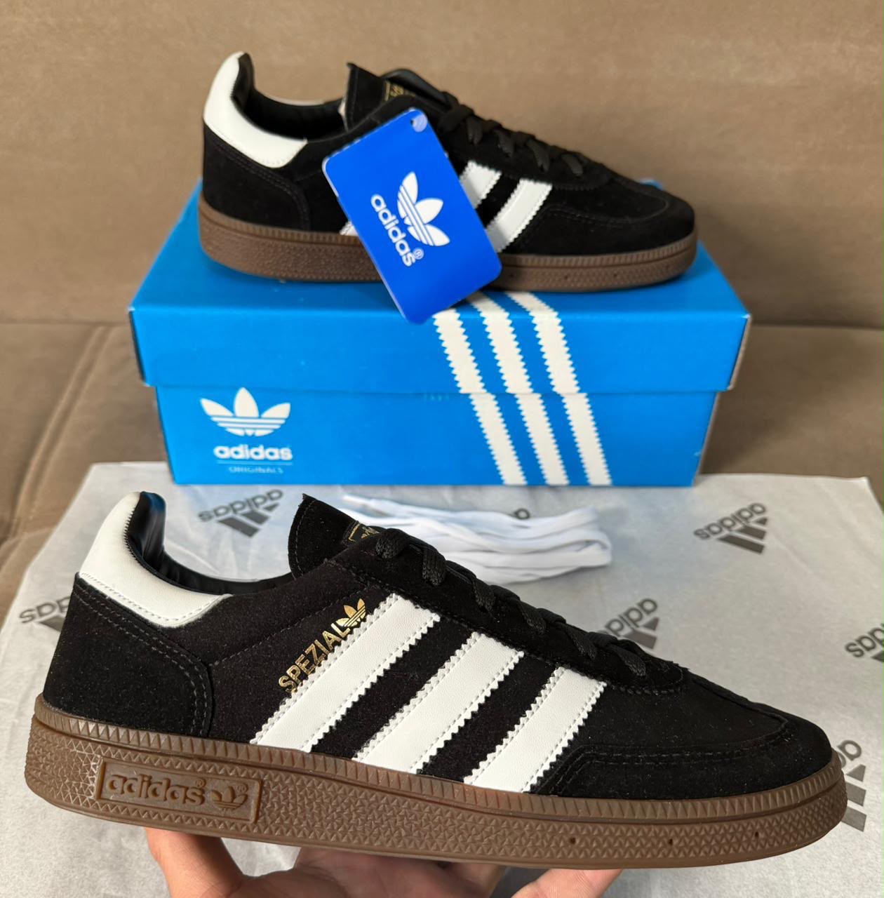SPEZIAL negro