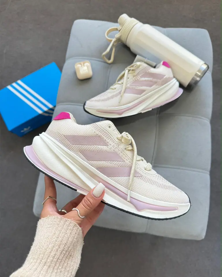 Adidas supernova