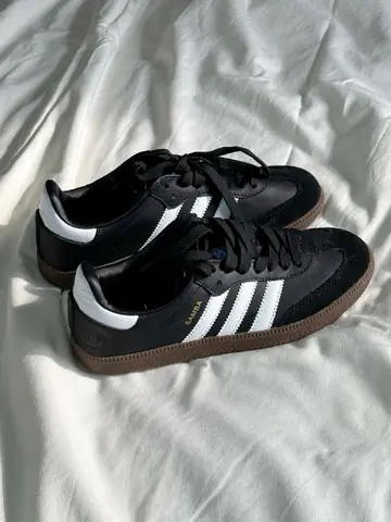 Samba Negro clásico Vegano
