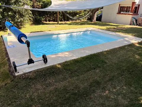 Piscina 4 × 2,4 m – Instalación completa
