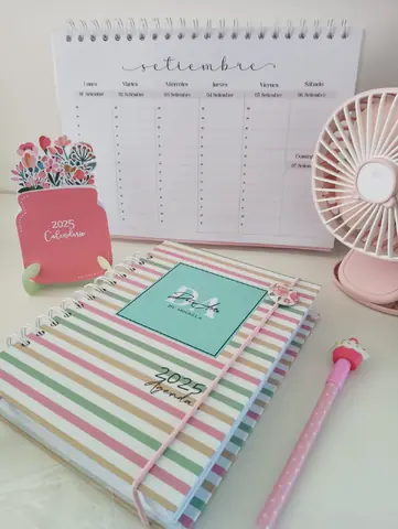 Kit 1 - Agenda/Planners/Calendario/Lapicera