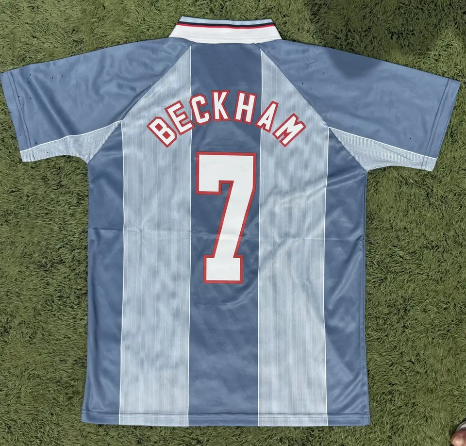 Camiseta Inglaterra Retro 96’ - Beckham #7