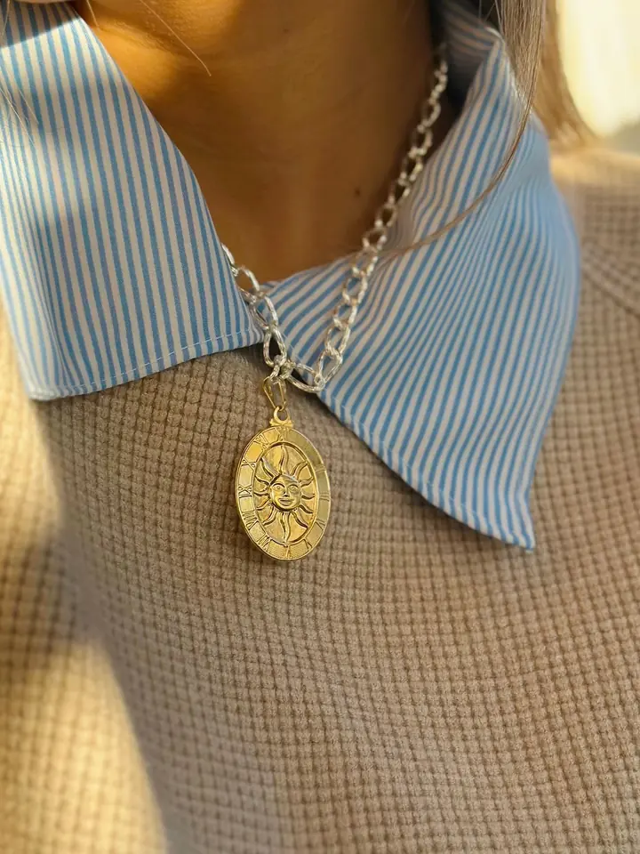 Collar Astra