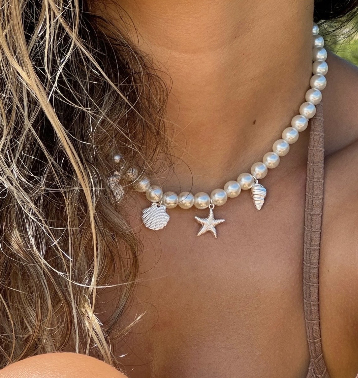 Collares
