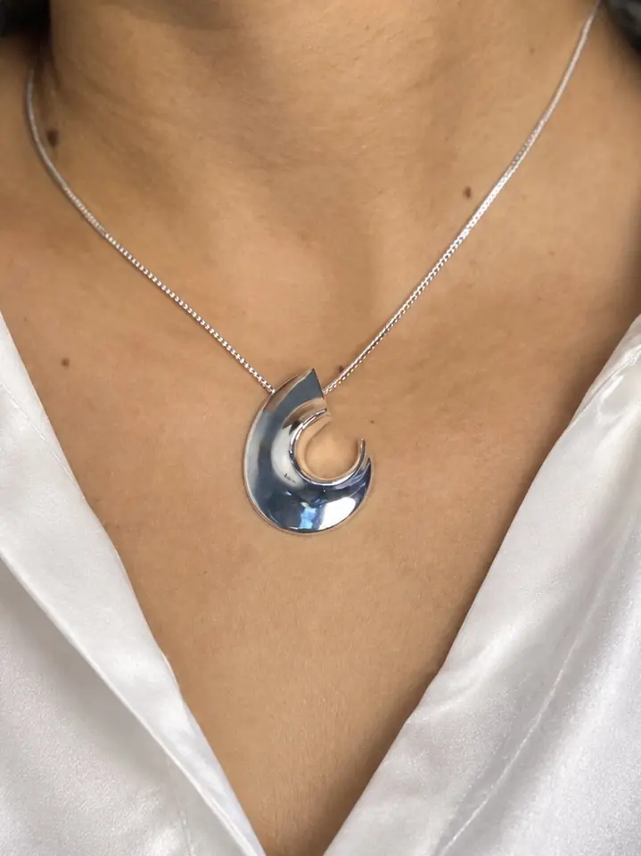 Collar Icon