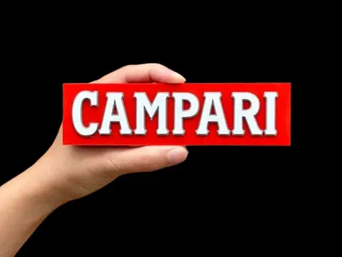 Campari Logotipo 3D