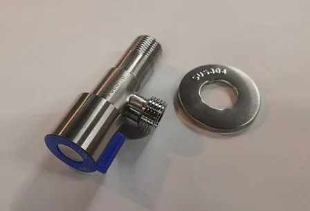 Llave colilla Satin 1/2 x 1/2