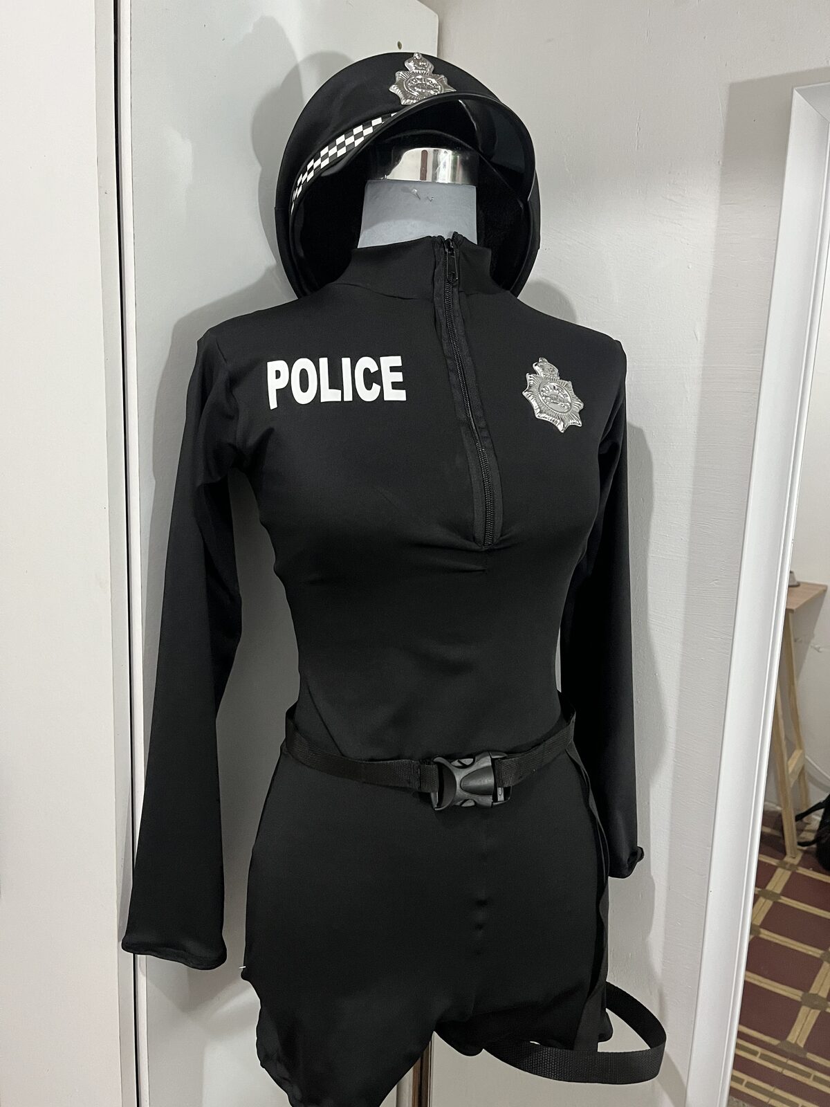 DISFRAZ POLICIA