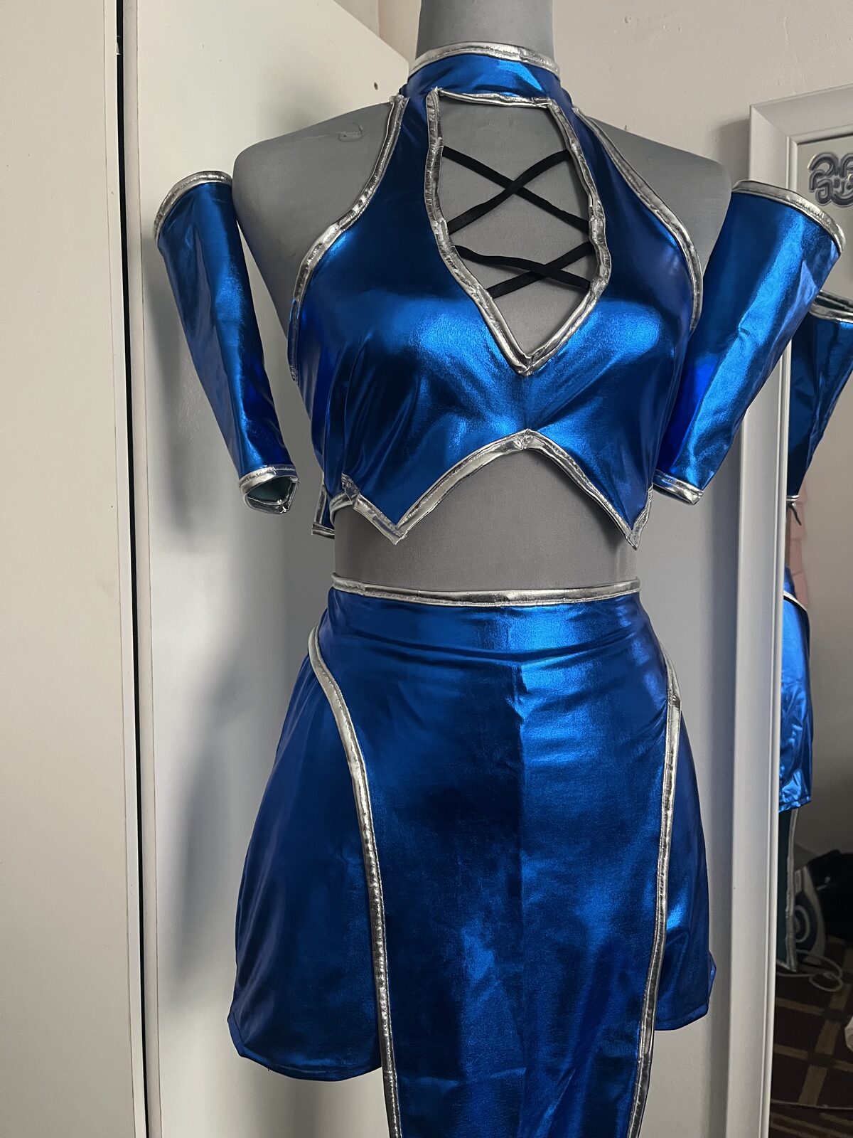 DISFRAZ KITANA