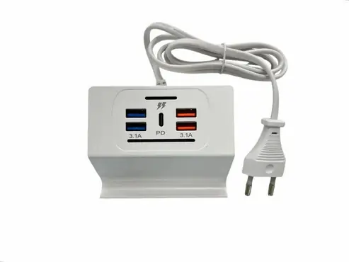 Adaptador con 4 Puertos USB + 1 Tipo C