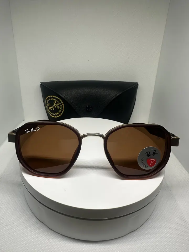 RB Ferrari rojo