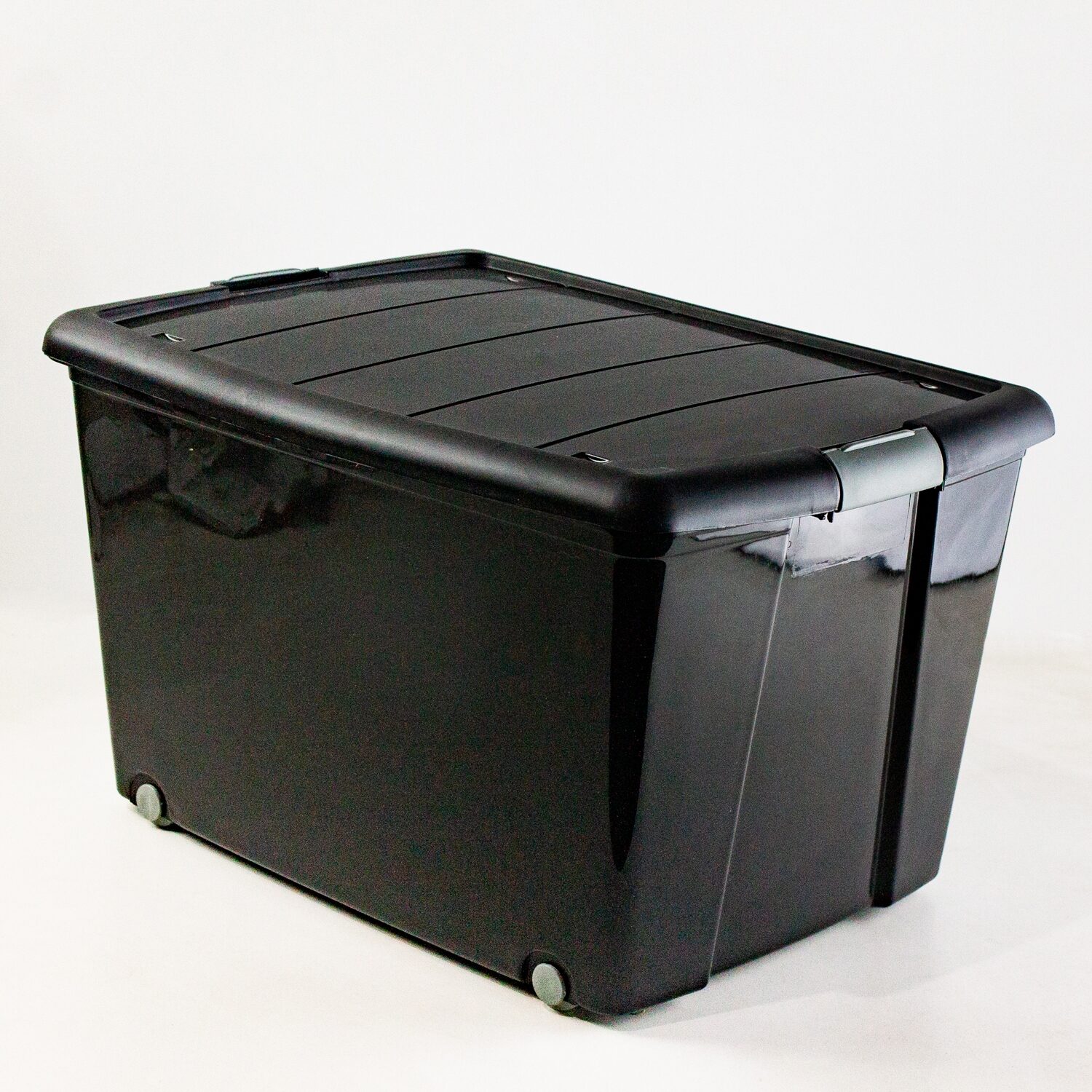 426615 - CONTENEDOR/ORGANIZADOR PLASTICO 94 LTS C/RUEDAS Y TAPA 63x45x36.5