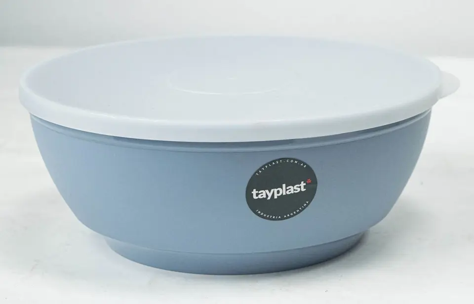 295569- ENSALADERA PLASTICA CON TAPA 3400 CC 24X10