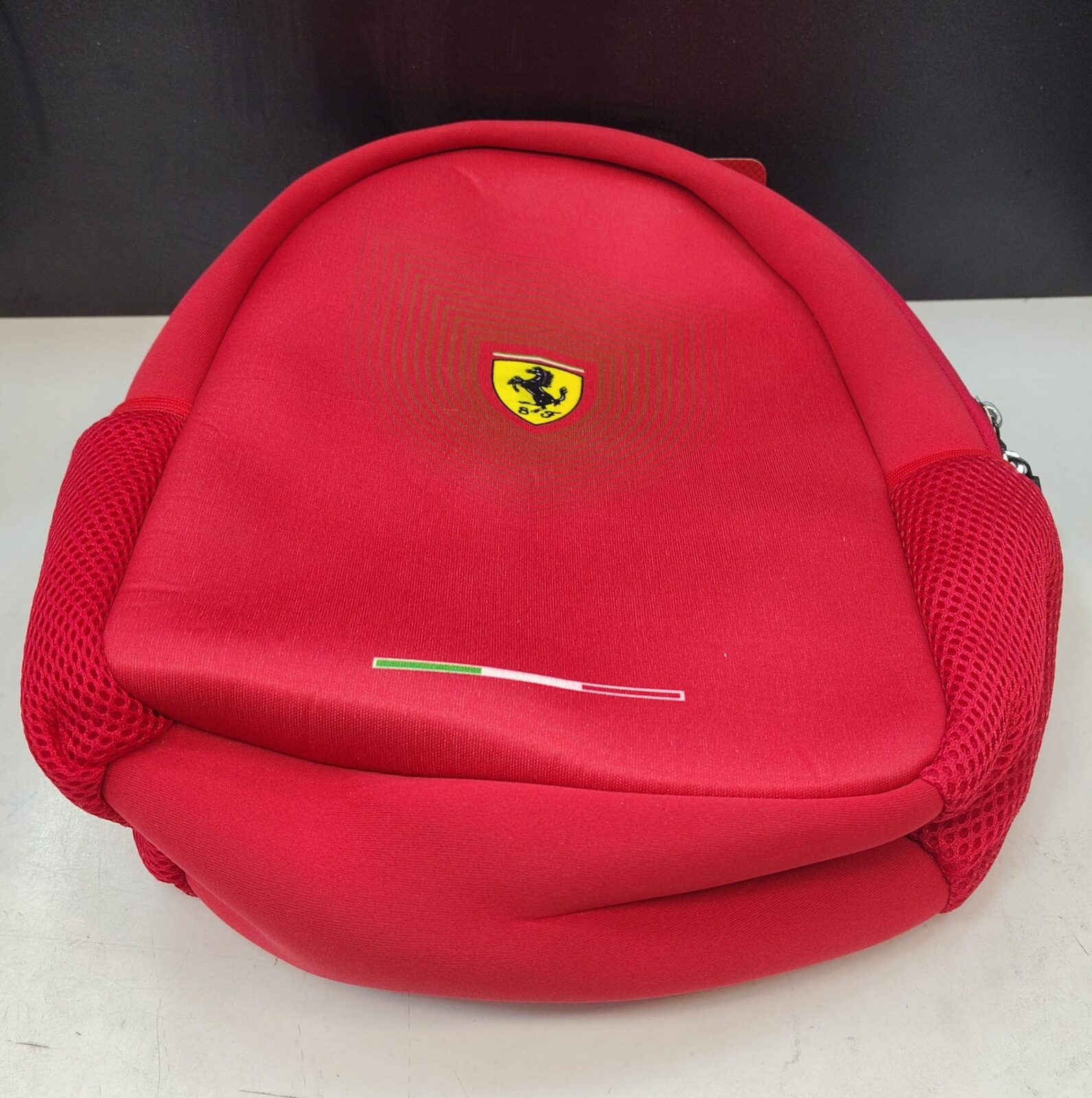 990088-MOCHILA CHICA FERRARI