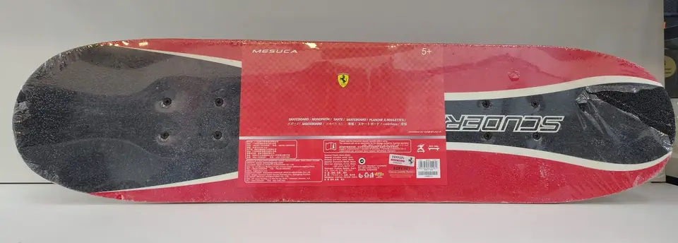 990108 - SKATE FERRARI GRANDE