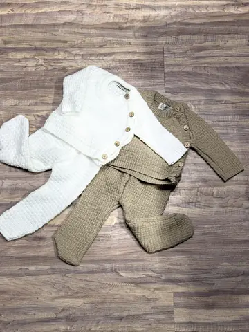 Conjunto tejido