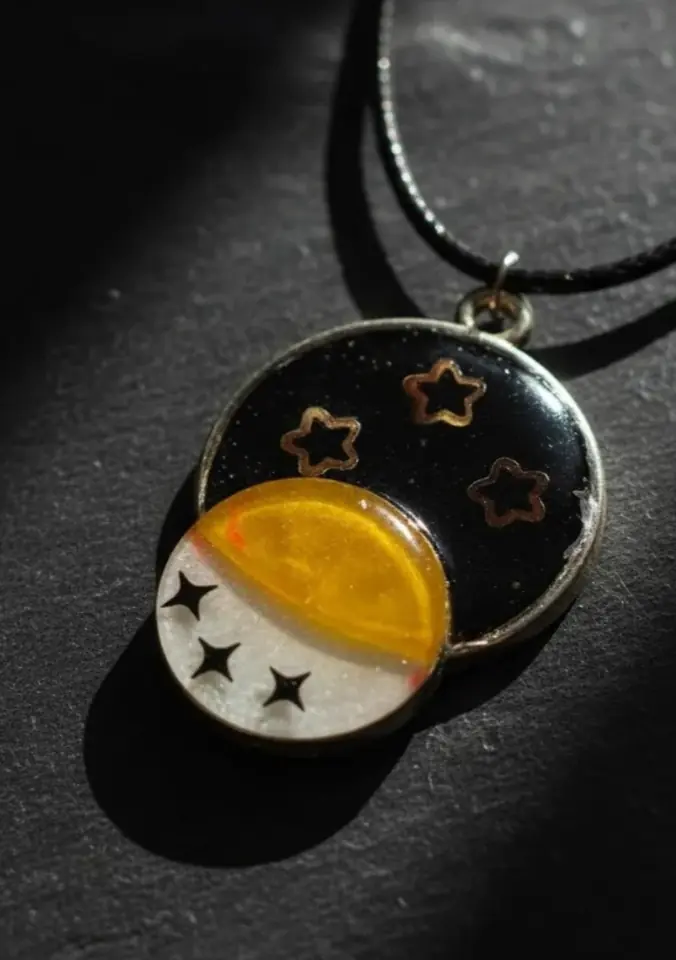Colgante eclipse