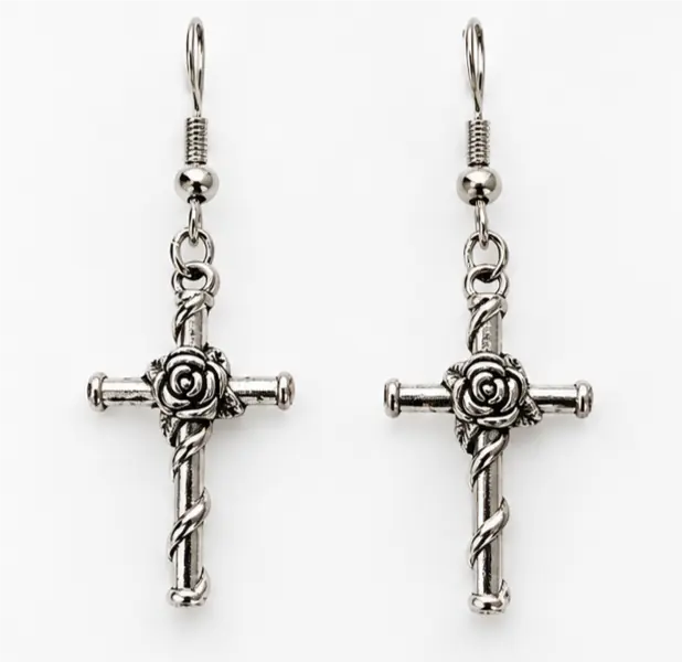 Pendientes rosa en cruz