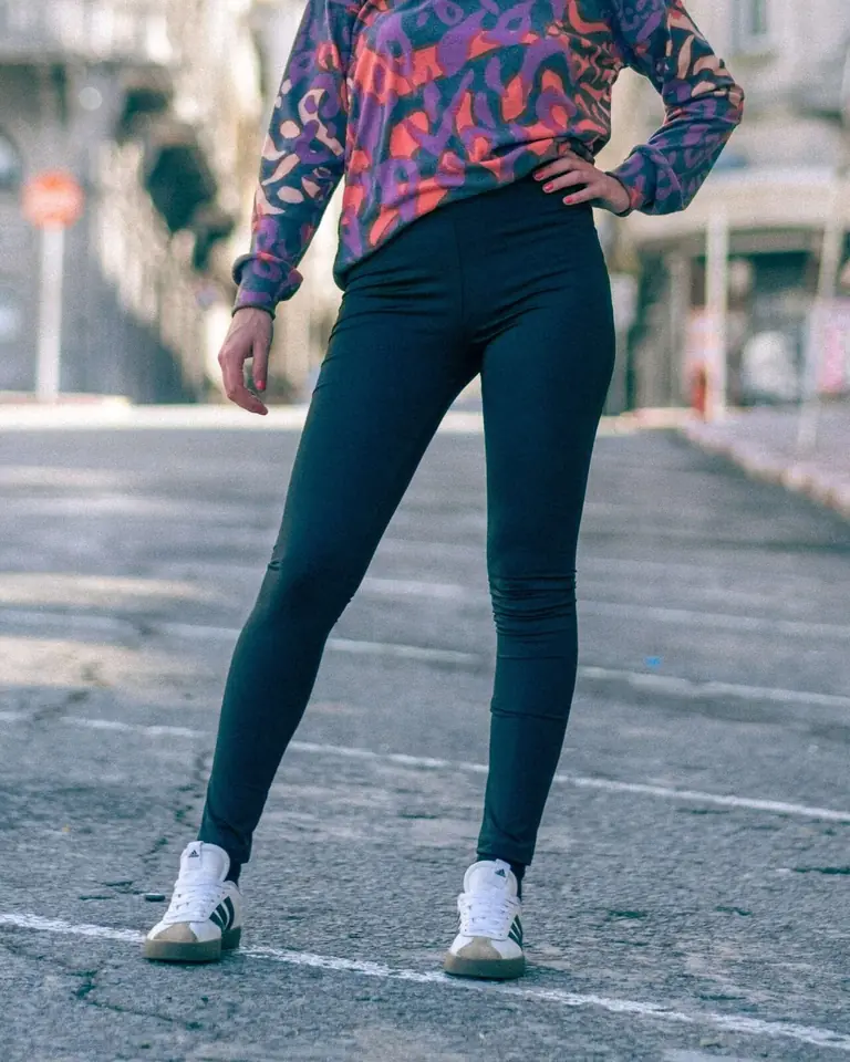 Calza lycra satinada negra