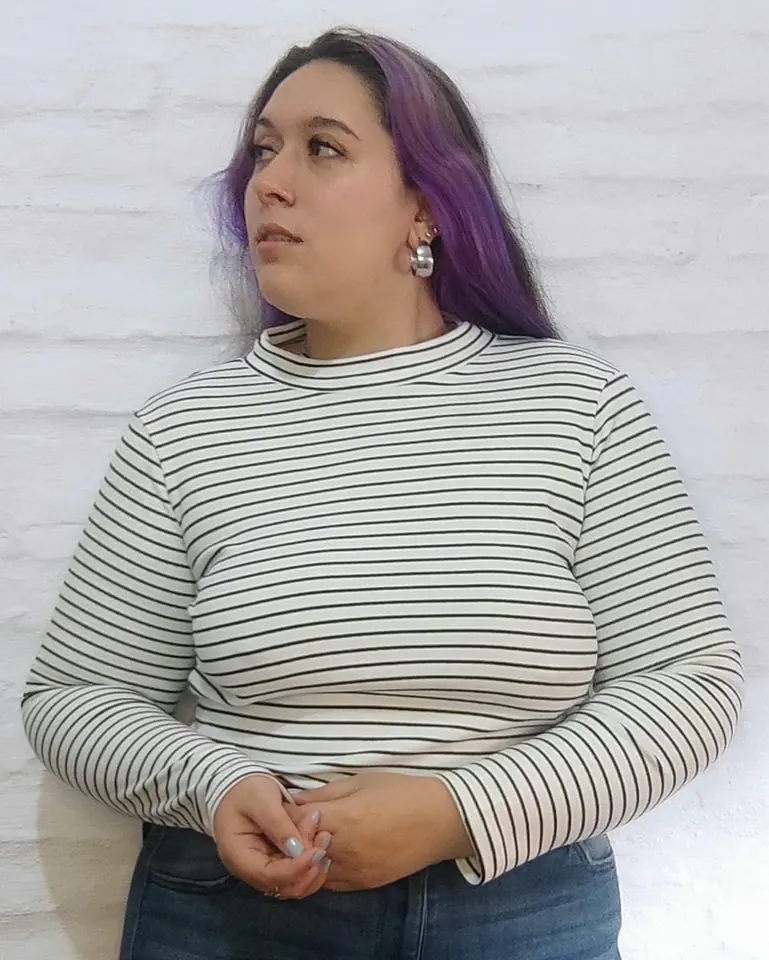 Polera a rayas blanca