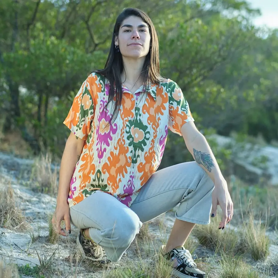 Camisa Ipanema arabescos naranjas