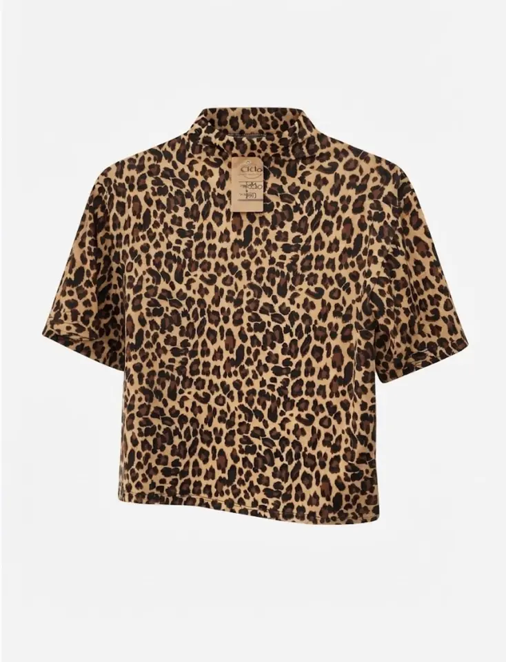 Buzo animal print talle M