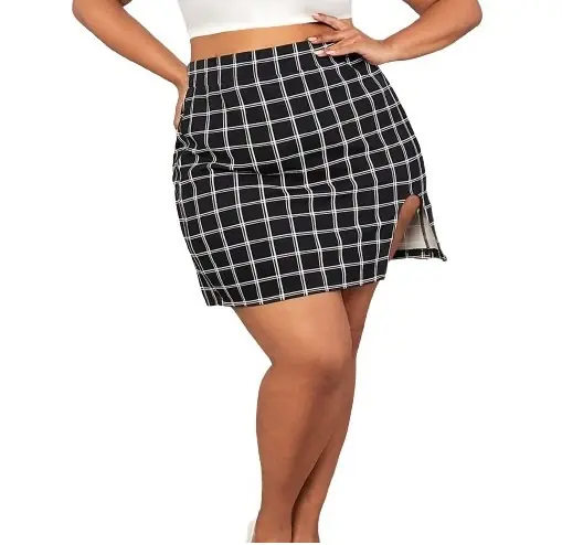 Pollera a cuadros blanca y negra 5 XL al 7 XL