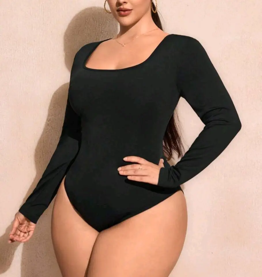 Body negro cuello cuadrado 2 XL y 3 XL
