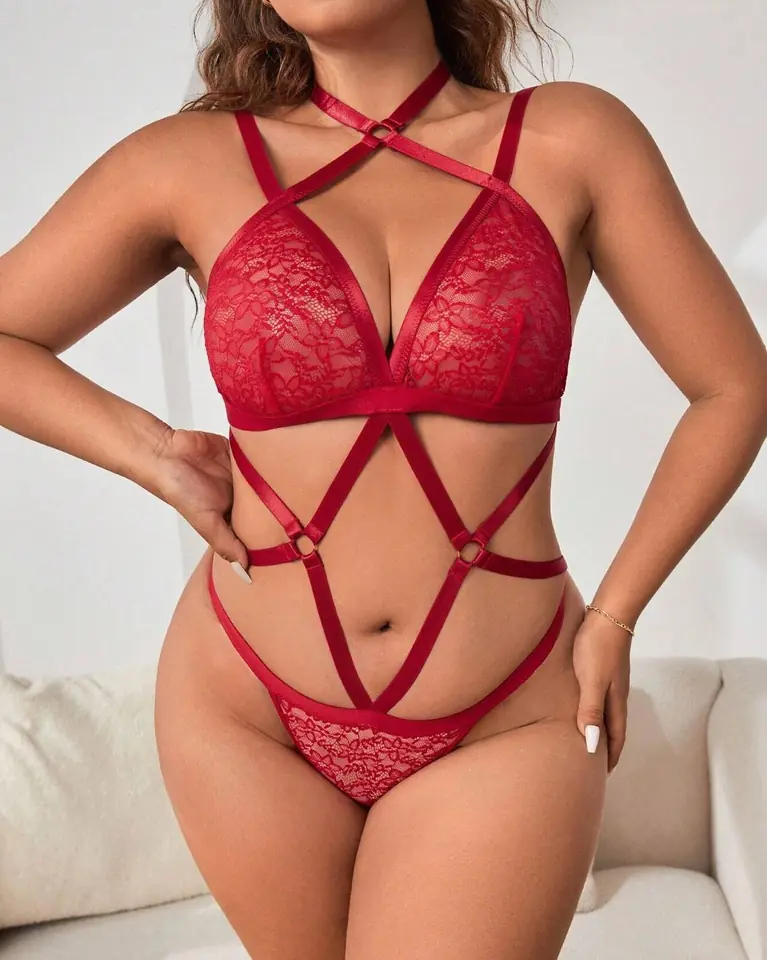Conjunto bordó con arnés  2 XL