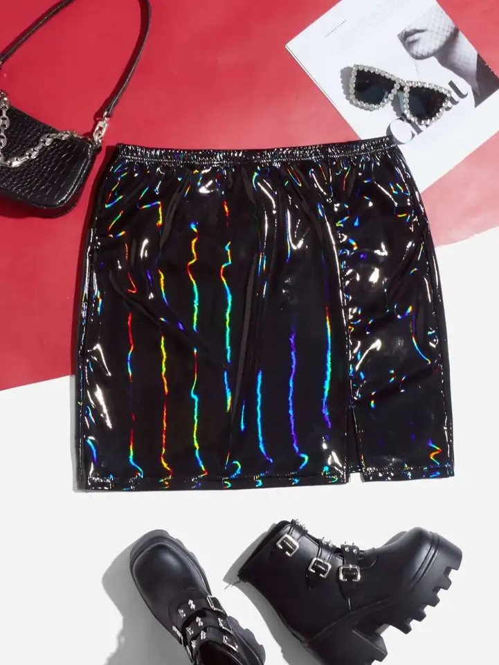 Pollera negra cuerina con reflejo 2 XL y 4 XL