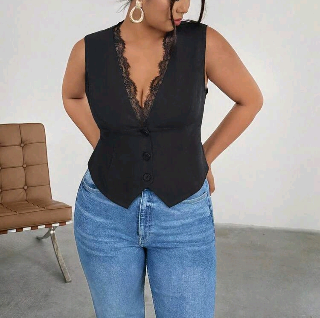 Chaleco negro con encaje 2 XL al 4 XL