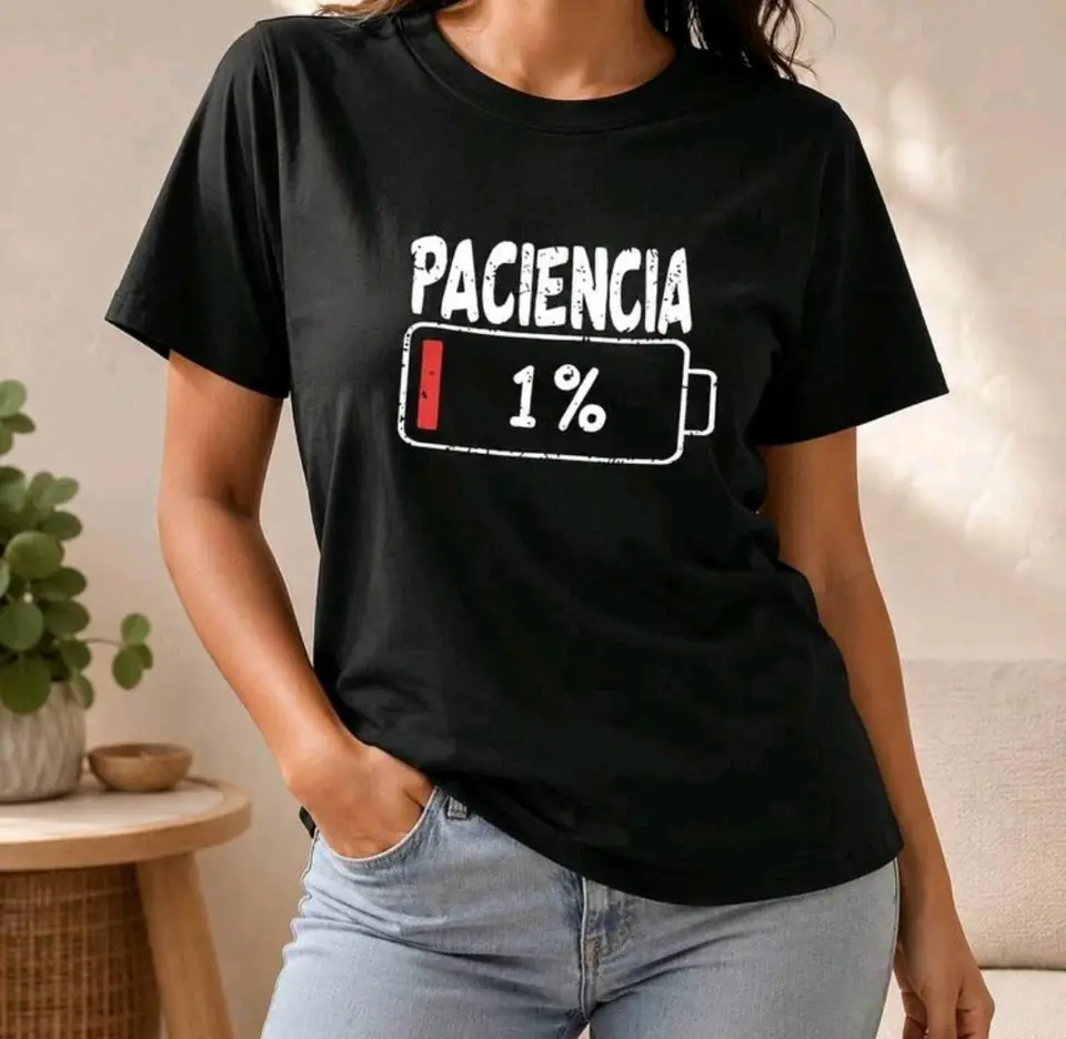 Remerón negro de algodón estampado: paciencia