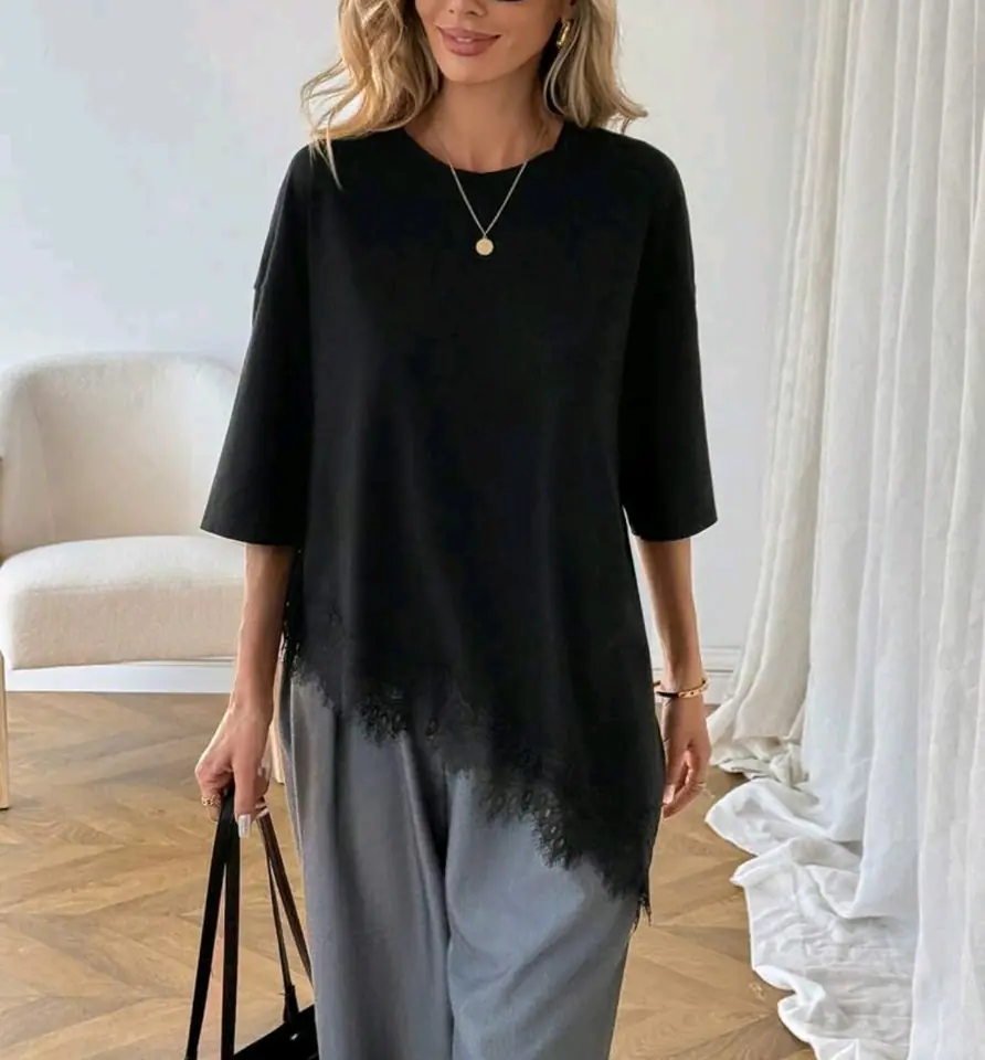 Blusa negra asimétrica con encaje 2 XL al 4 XL