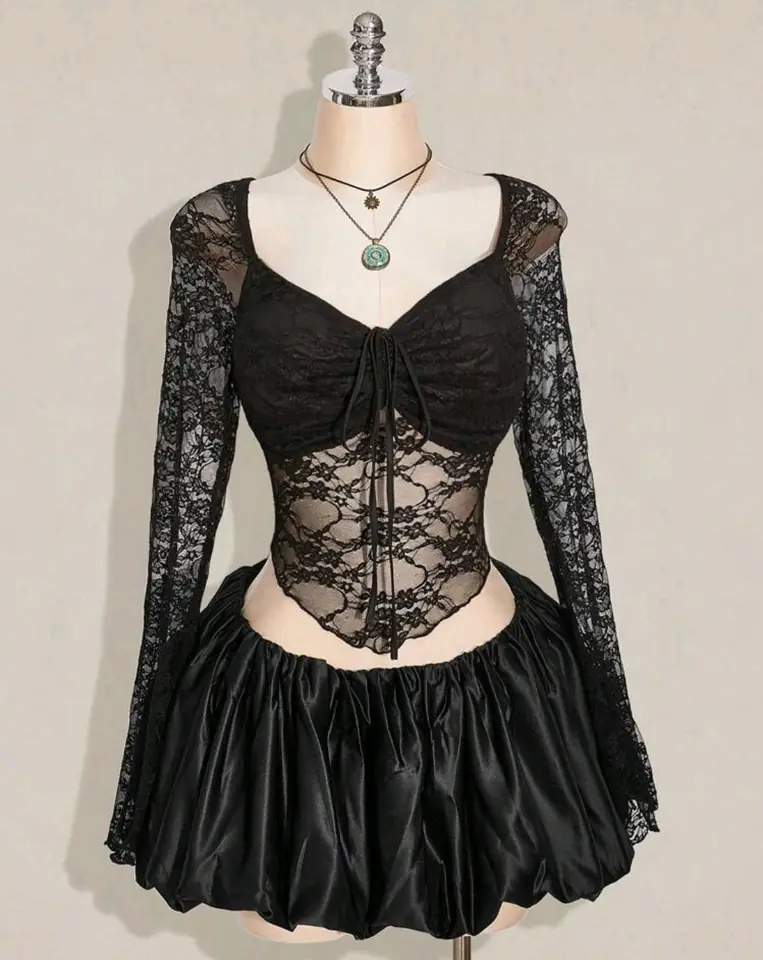 Blusa negra de encaje 4 XL