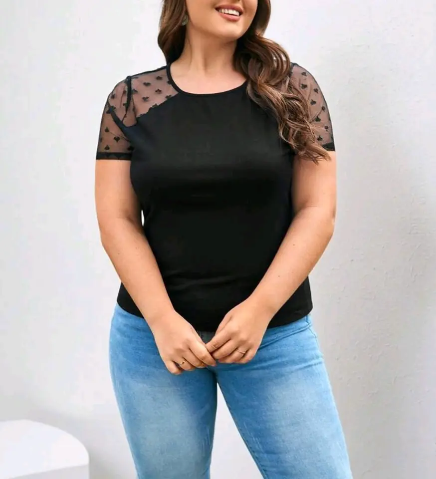 Blusa negra con microtul 4 XL