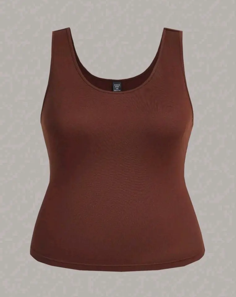 Musculosa marrón 2 XL y 4 XL