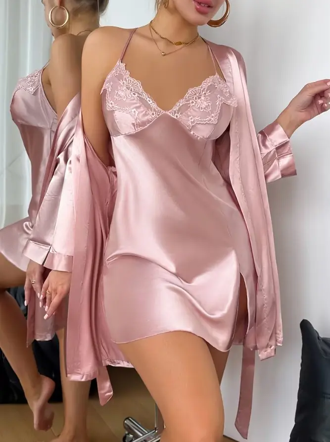 Conjunto Baby Doll + Bata Rosa Encajes