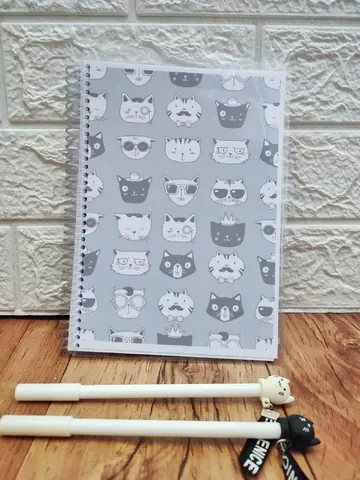 CUADERNO GATITO
