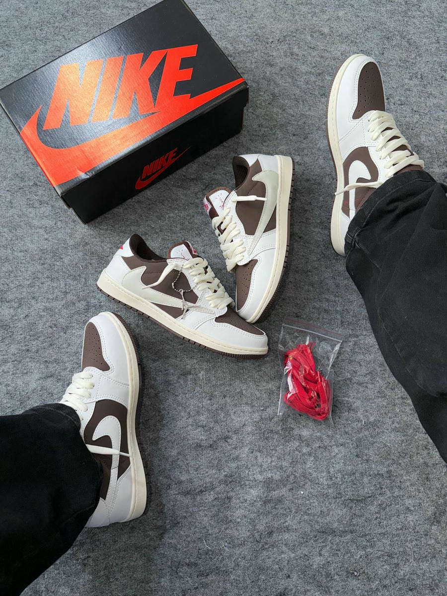 Air Jordan x Travis - Coffe White