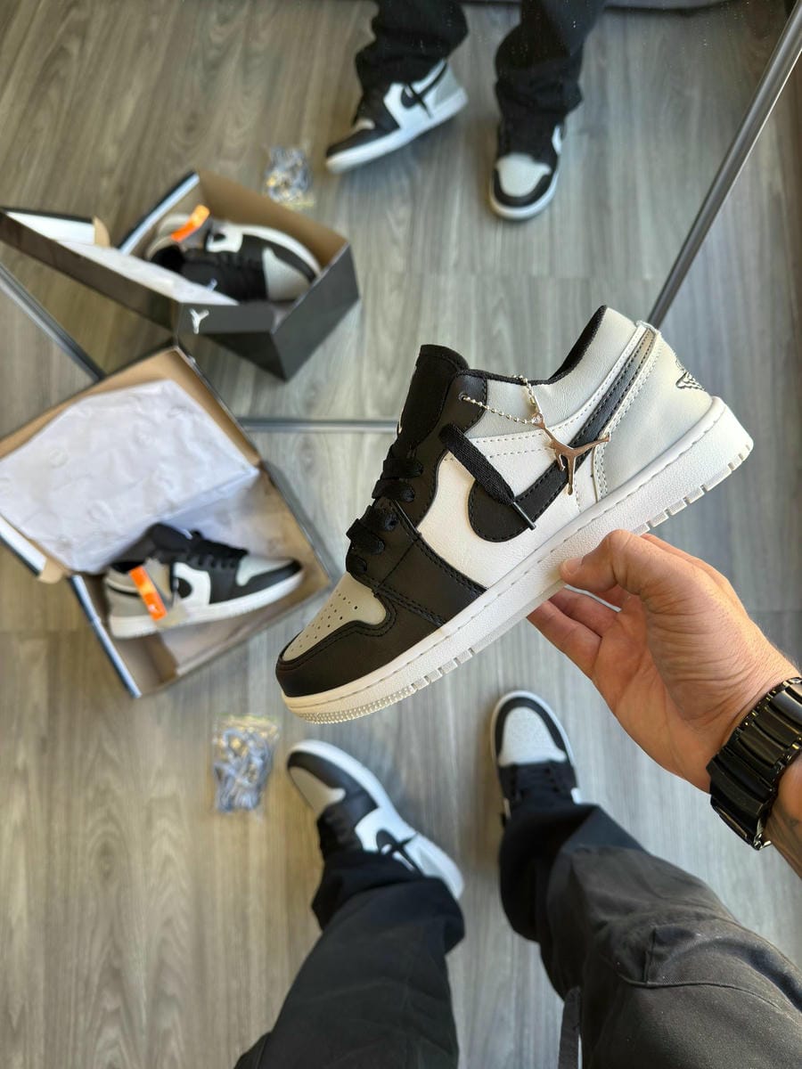 Air Jordan 1 Low - Mosaic