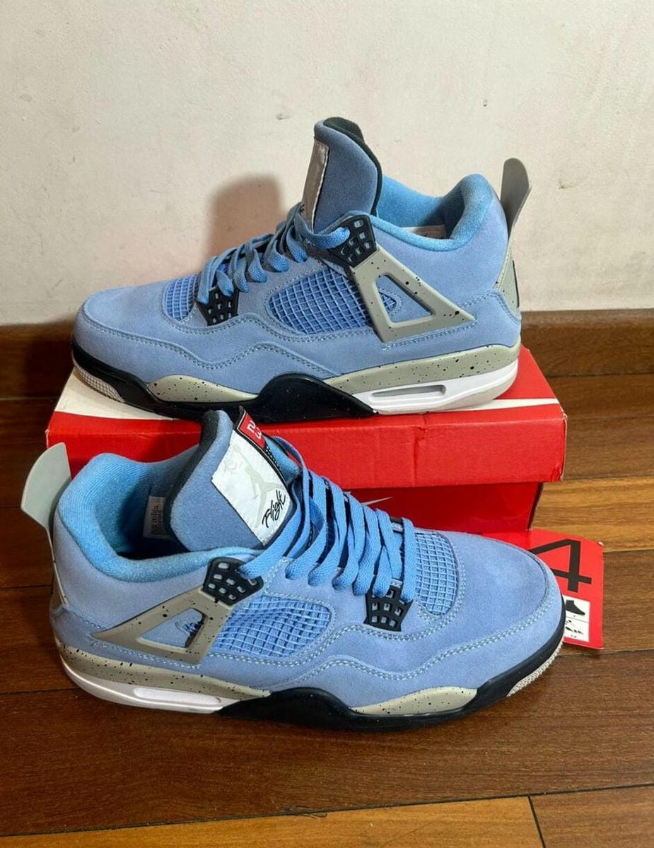 Air Jordan Retro 4 - Skyblue