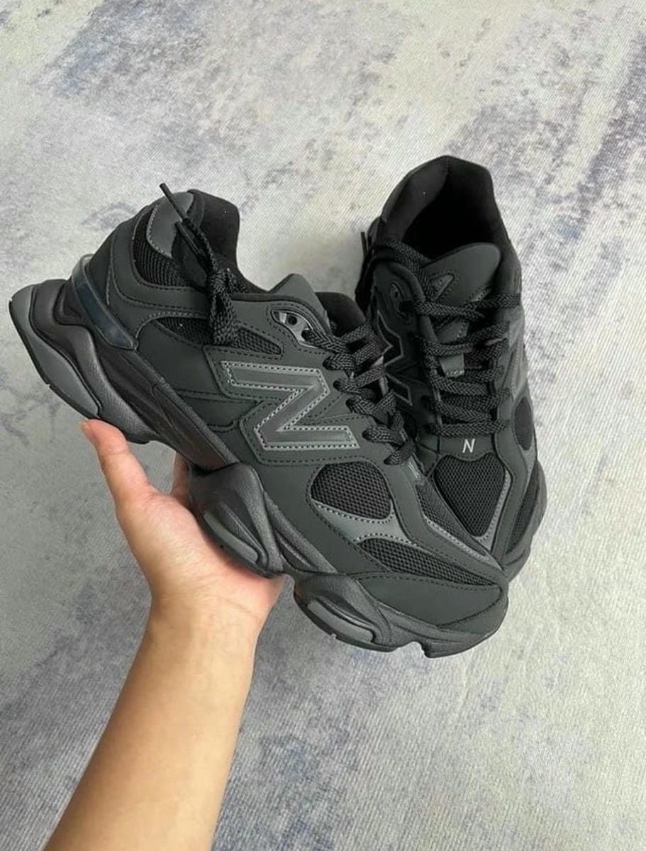 New Balance 9060 Negro