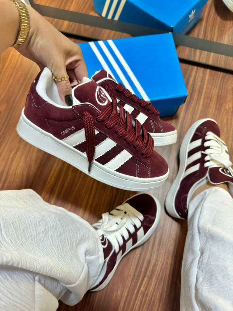 Campus00s - Crimson Red