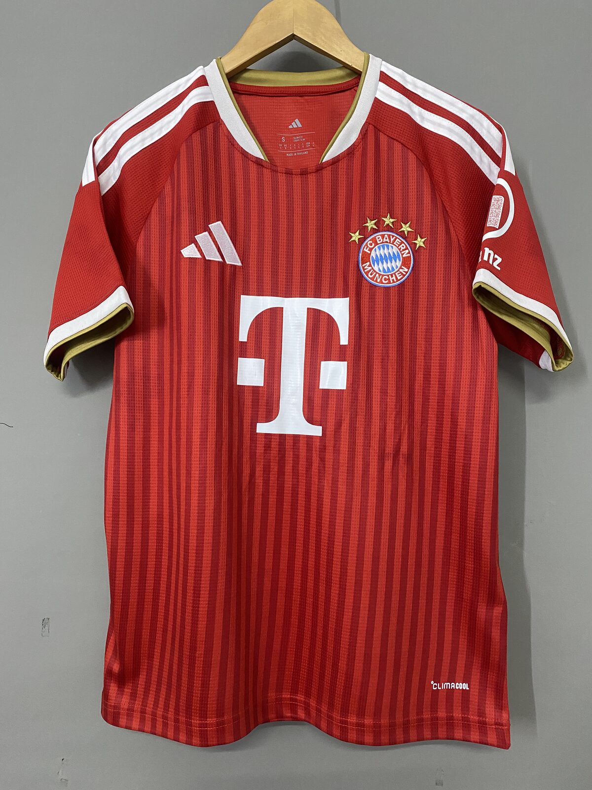 Primera Equipacion FC Bayern München 2026/27