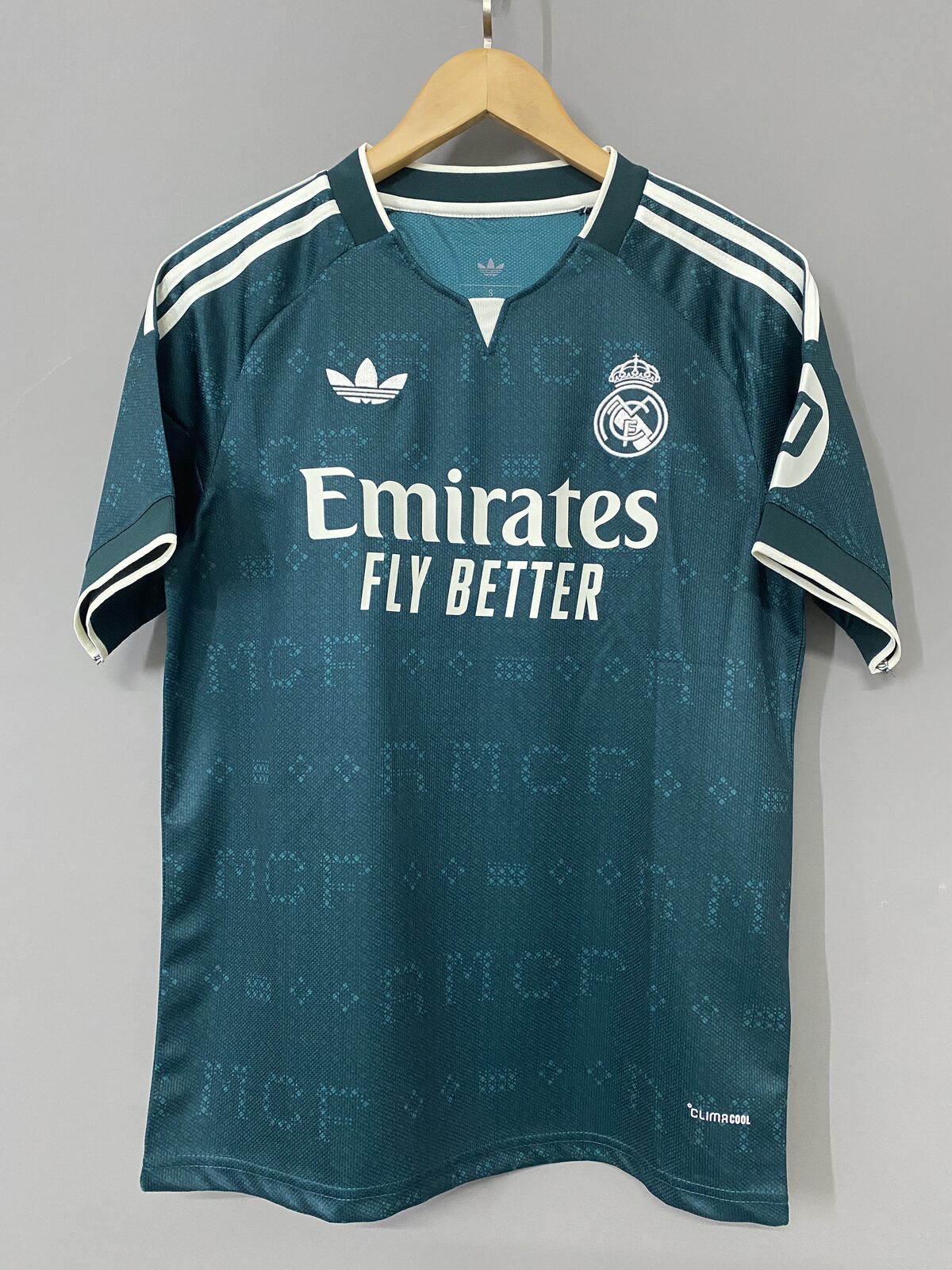 Segunda Equipacion Real Madrid 2026/27