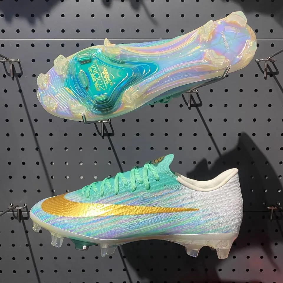 Nike Air Zoom Mercurial Vapor 17