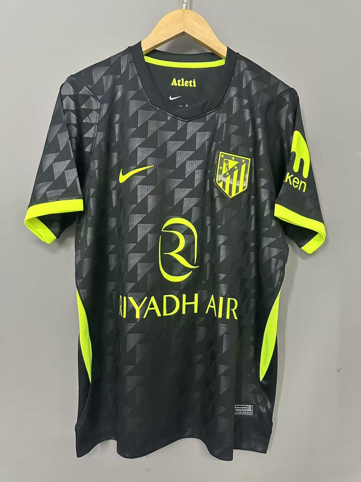Segunda Equipacion Atletico Madrid 2026/27