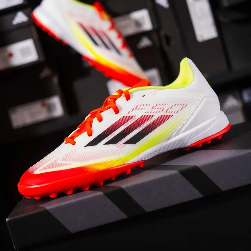 Adidas F50 League