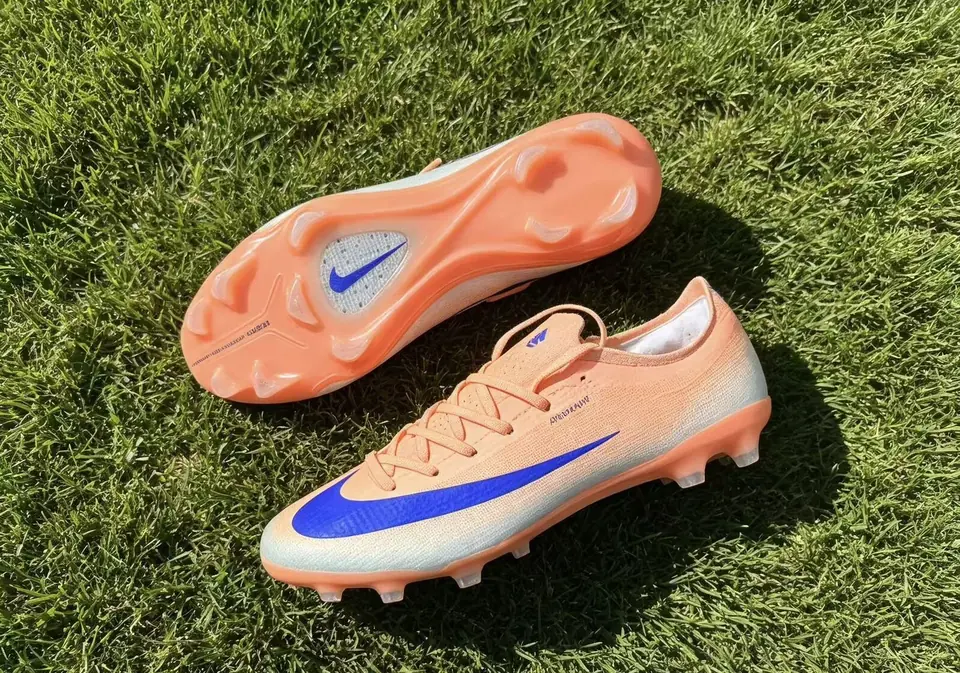 Nike Air Zoom Mercurial Vapor 16