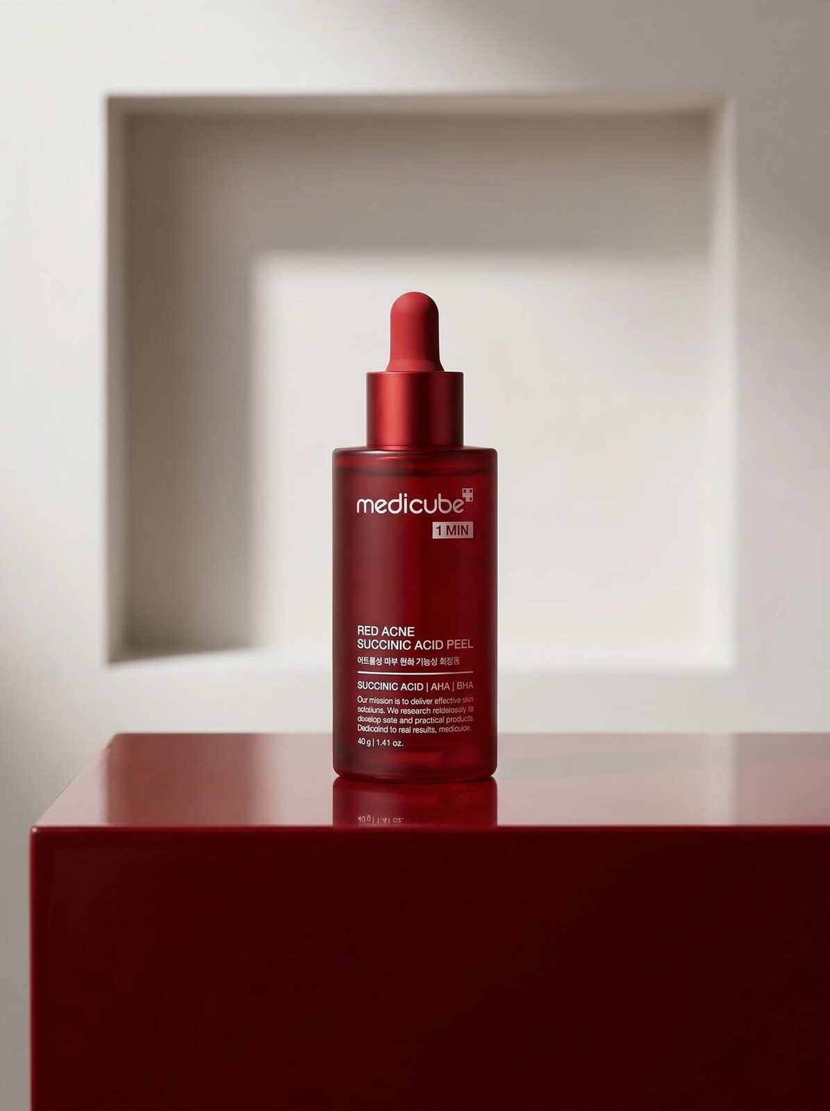 MEDICUBE RED SUCCINIC ACID PEEL 13.5% – 30 ML